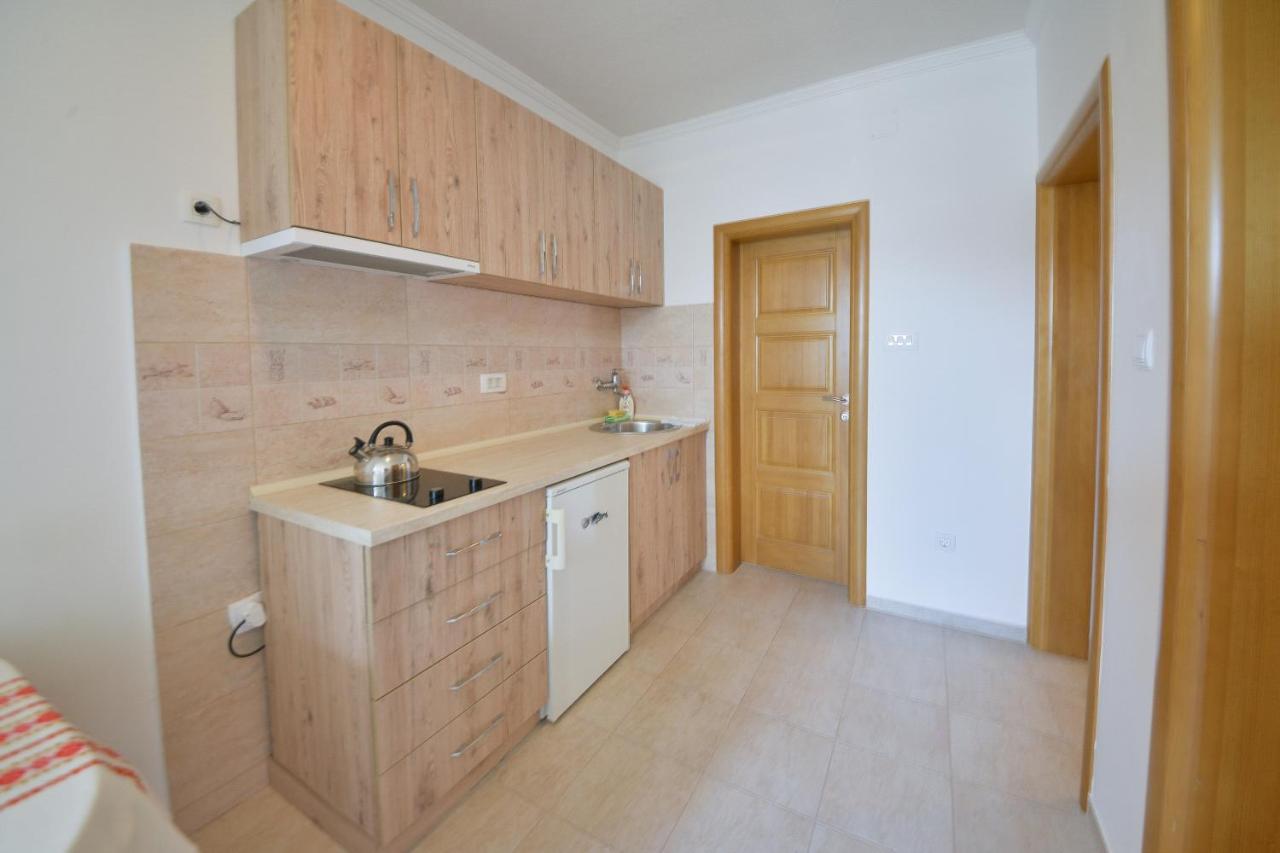 Disney Apartments Budva Buitenkant foto