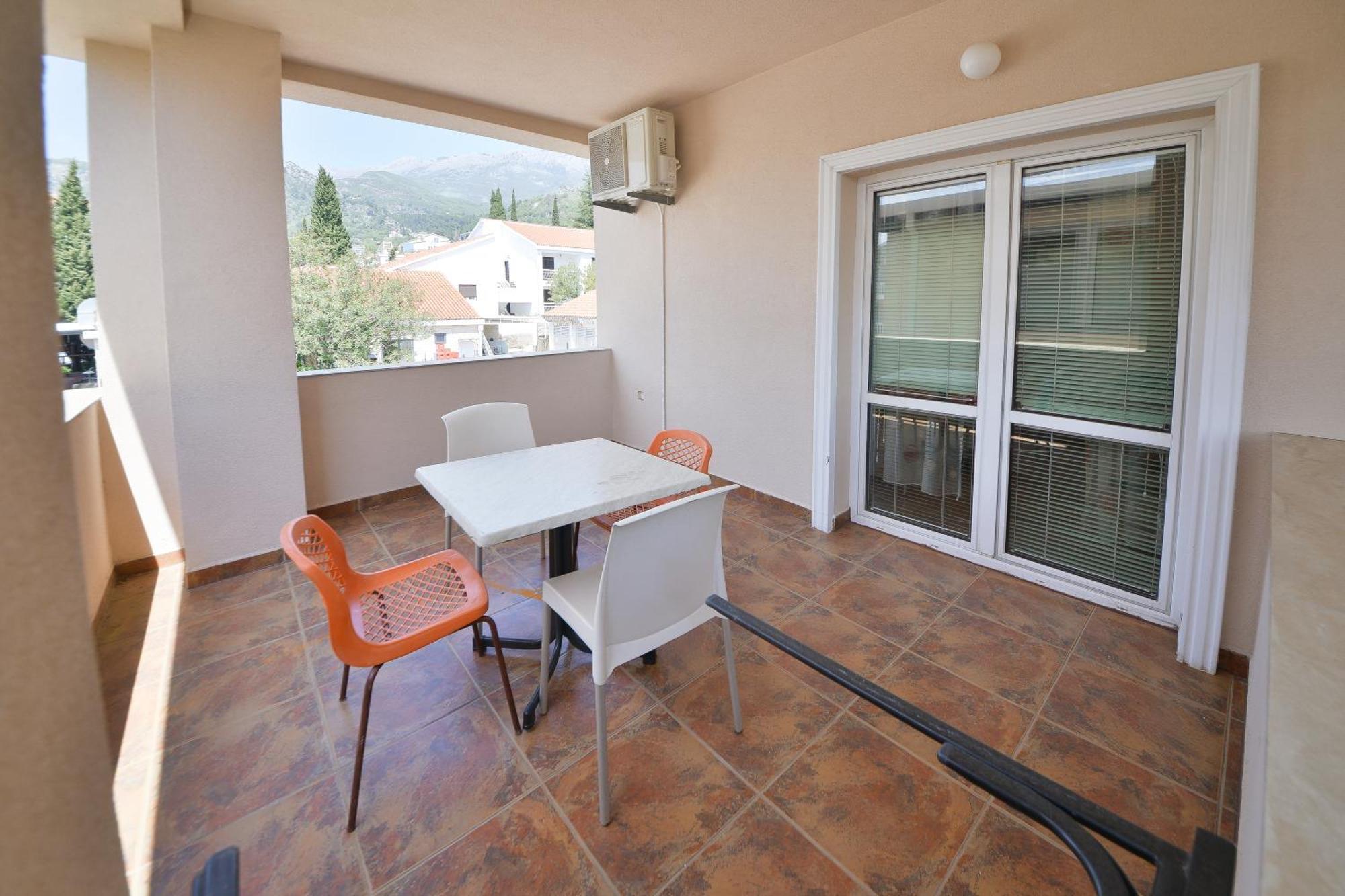 Disney Apartments Budva Buitenkant foto